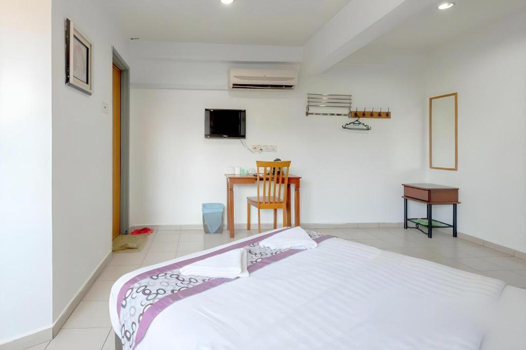 סרי קמבאנגן Oyo 89874 Gs Golden Star Hotel מראה חיצוני תמונה
